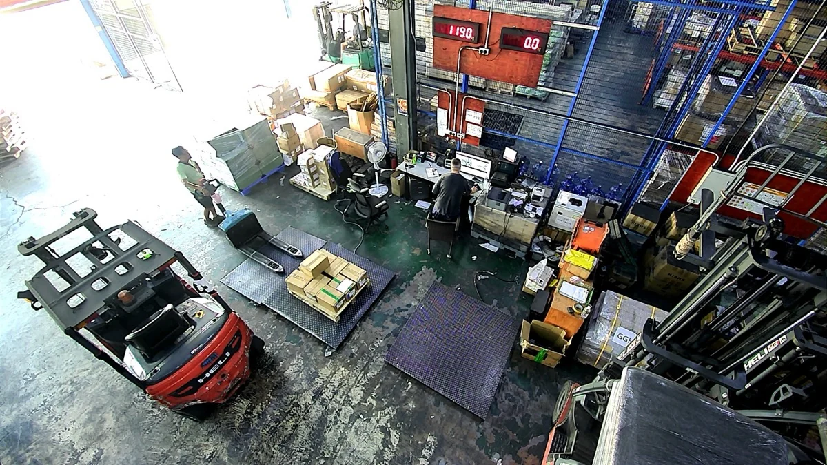 Consolidated IC components from China to Brazil — shipment handling photo 2